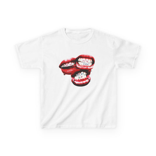 lips baby tee
