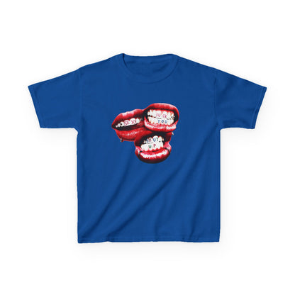lips baby tee